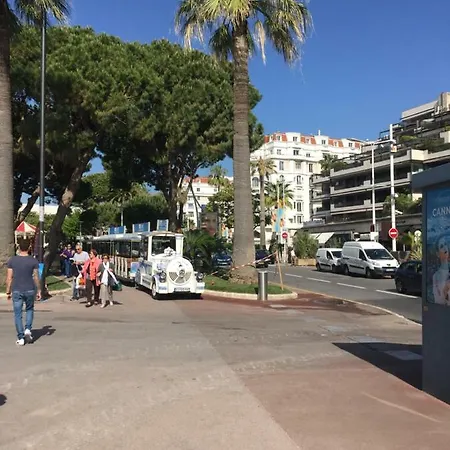 Grand Carré D'or - Les Méridiens Appartement